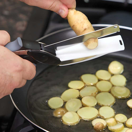 ScissorBoard Cutter – The Ultimate 2-in-1 Kitchen Hack for Effortless Meal Prep!
